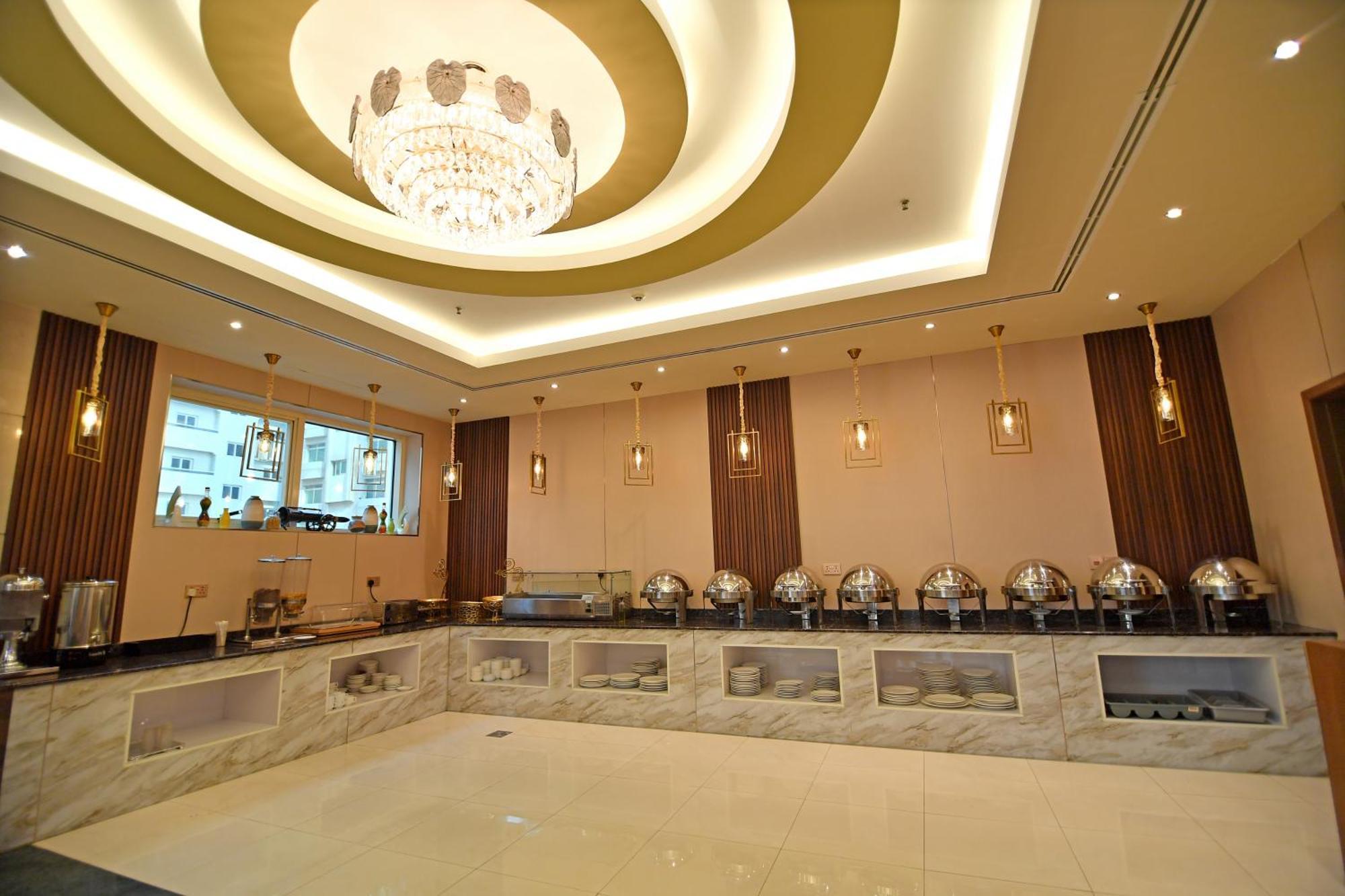 Nejoum Al Emarat Hotel Sardzsa Kültér fotó