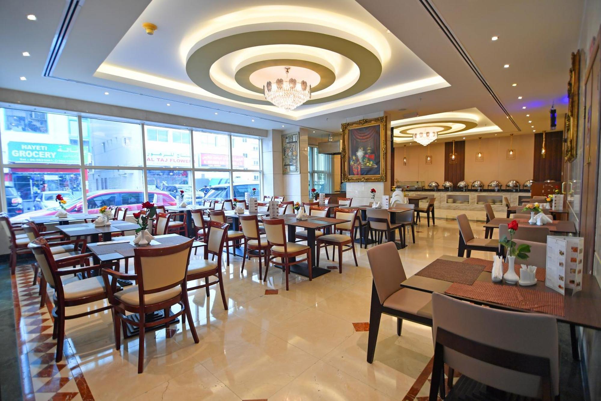 Nejoum Al Emarat Hotel Sardzsa Kültér fotó