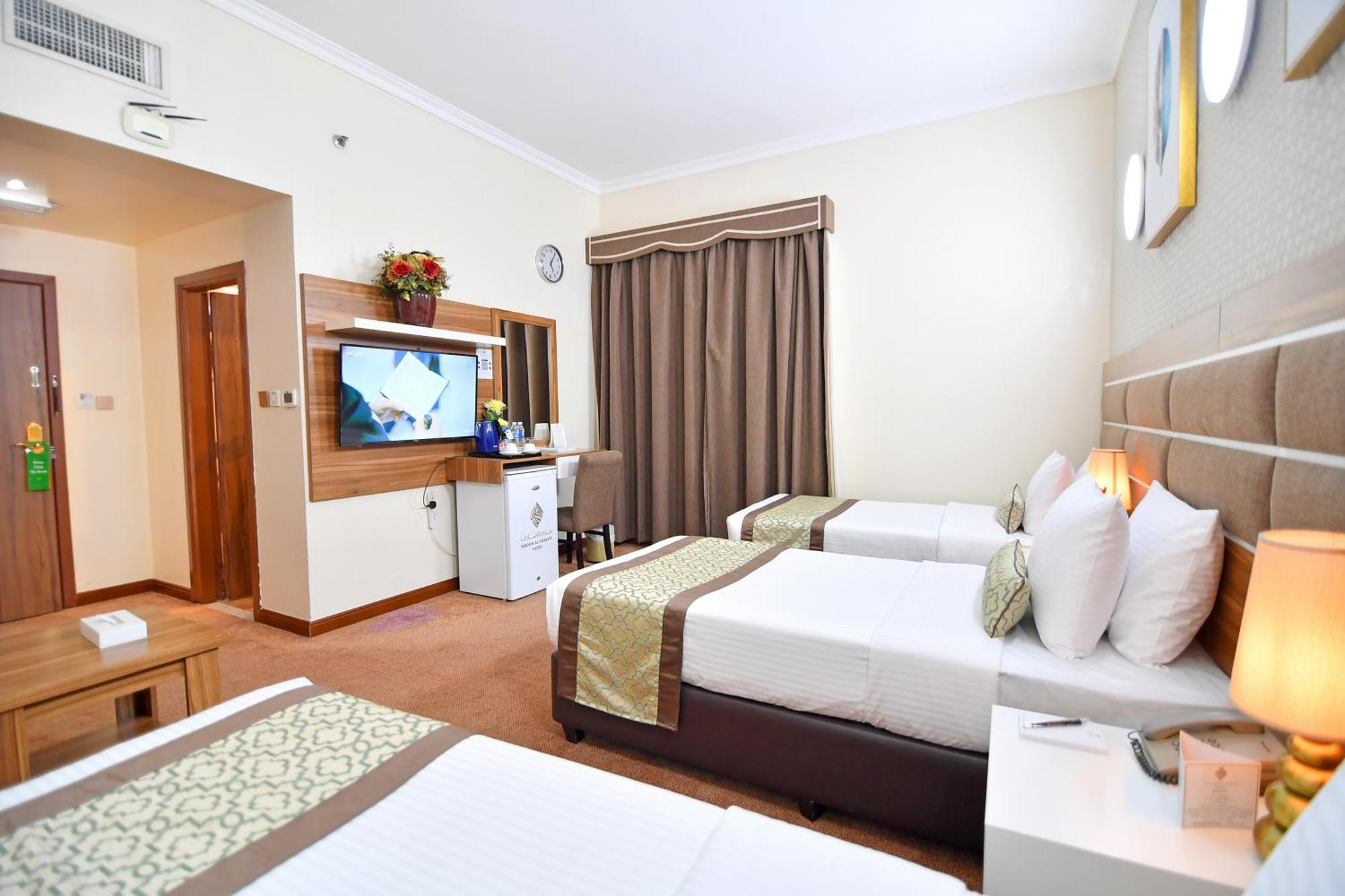 Nejoum Al Emarat Hotel Sardzsa Kültér fotó